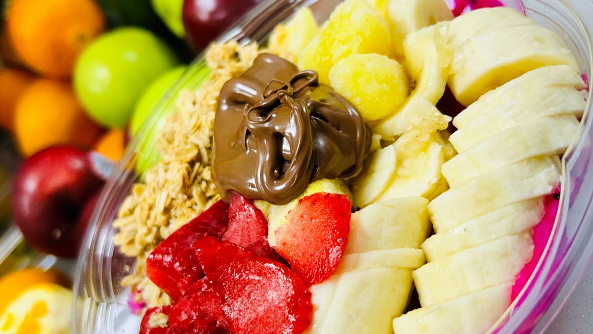 Fresh Juice & Açaí Bowls